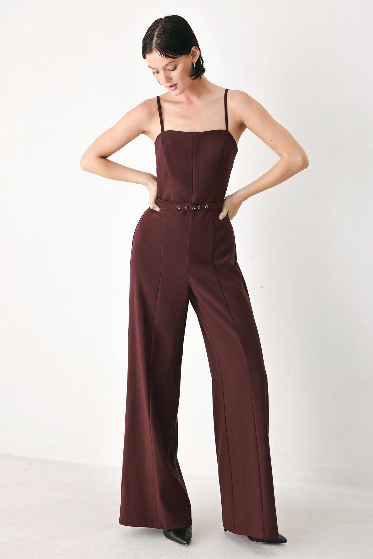 BURGUNDY MODERN MUSE WOVEN JUMPSUIT - Prim Clothing Company