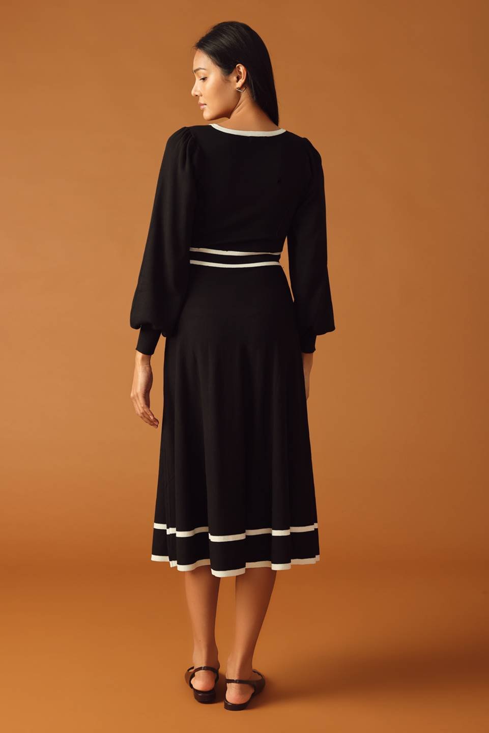 CEDAR LINE ELEGANCE SWEATER MIDI DRESS - Prim Clothing Company