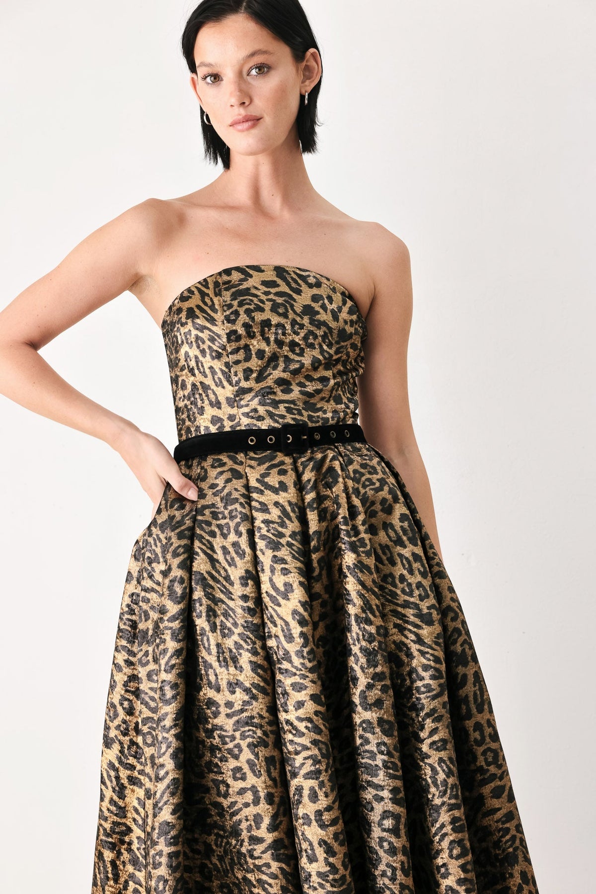 WILDLY GOLDEN LEOPARD STRAPLESS MIDI DRESS - Prim Clothing Company